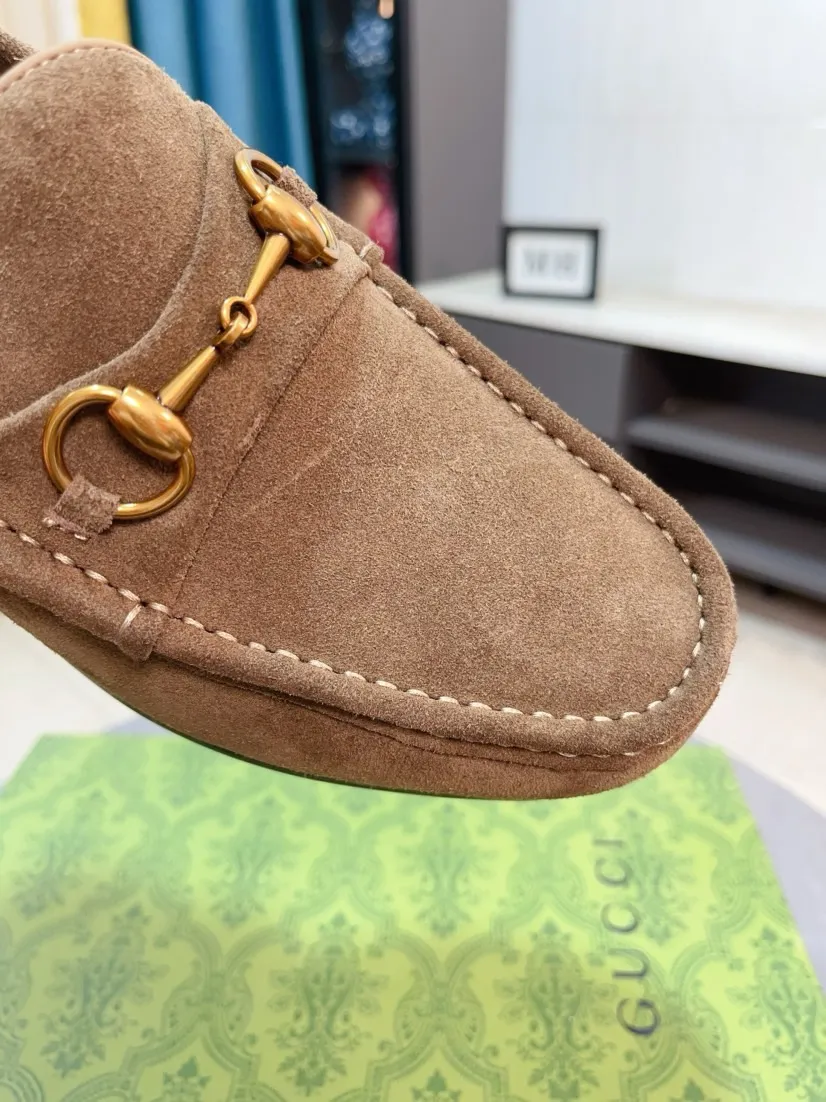 Men's Men's Shoes💰560🌹🌹[GUCCI] Gucci leather shoes are the most popular classic. Synchronized with the official website, the upper is made of Italian first-layer cowhide ➕cowhide lining, with unique brand and unique craftsmanship. Highlighting the hot style of the new year. Stop hesitating, stop wandering, get it now. Number: 38--44